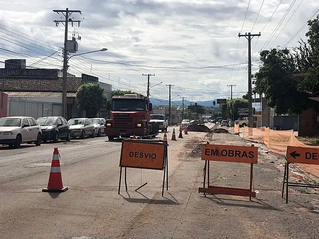 Atenção, motoristas: Avenida da Integração está parcialmente interditada