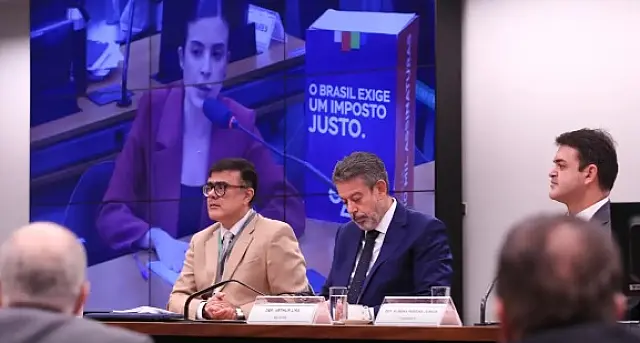 Comissão da Câmara aprova isenção do IR para quem ganha até R$ 5 mil