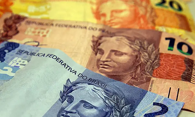 Instituições financeiras preveem queda de 5,46% na economia este ano