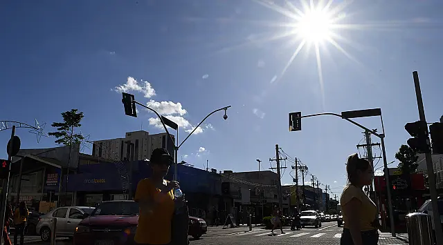 Nova onda de calor em MS pode atingir 43ºC e causar riscos à saúde; veja como se prevenir