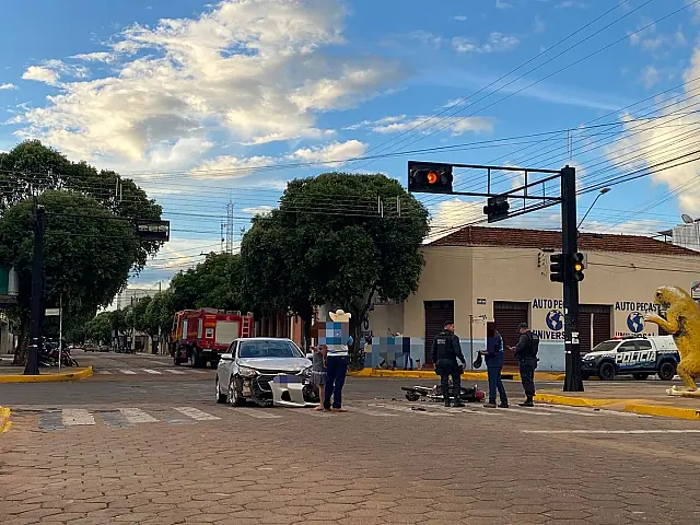 Motociclista fica ferido em acidente no centro de Aquidauana