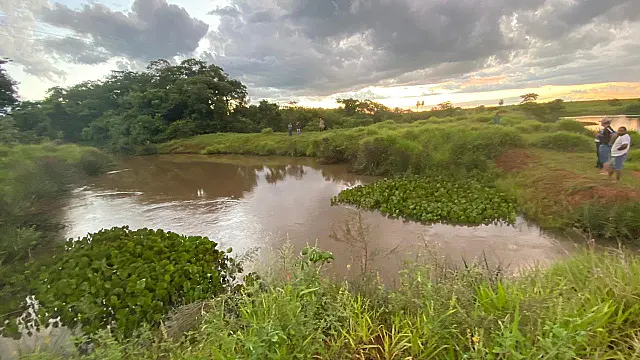 Adolescente de 17 anos desaparece em lago no interior