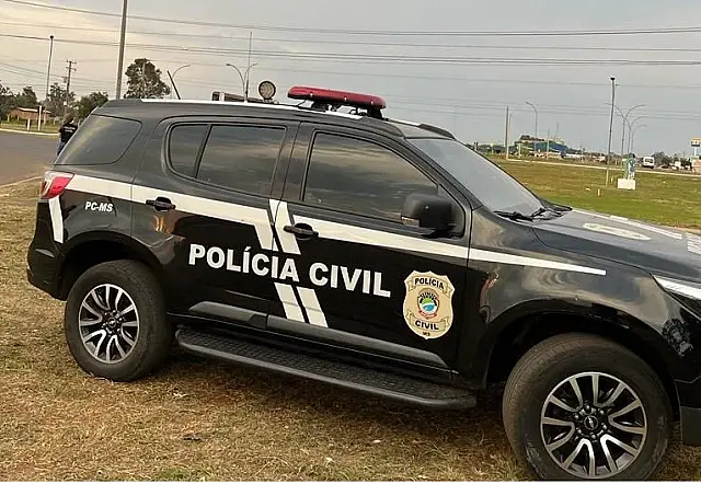 Polícia flagra homem comprando arma de fogo ilegal em Miranda