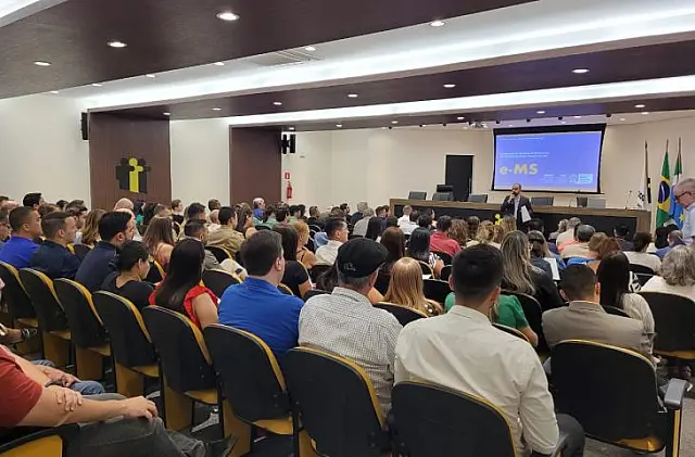 Servidores iniciam treinamento para o uso do Sistema e-MS