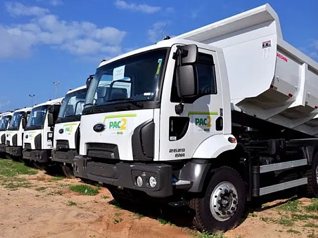 Aquidauana, Anastácio e outros 62 municípios receberão caminhões basculantes do PAC 2