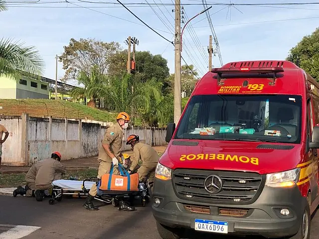 Adolescente de 15 anos perde bebê durante parto em ambulância