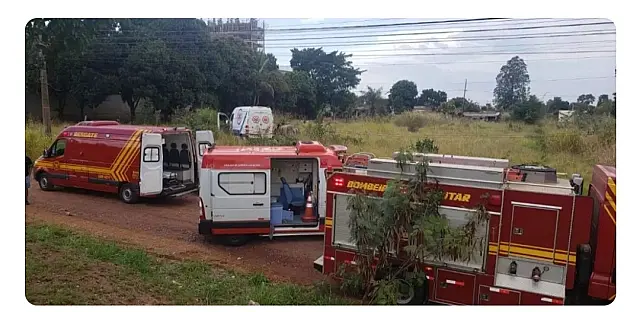 Motorista de ambulância morre após sofrer infarto e veículo sair da pista