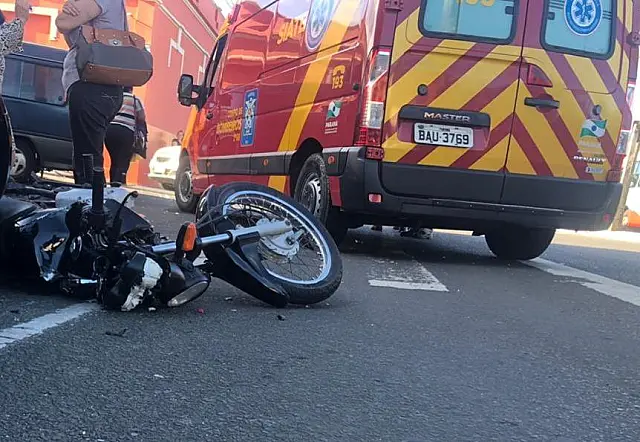 De cada dez atendimentos por acidente no SUS, oito são motociclistas