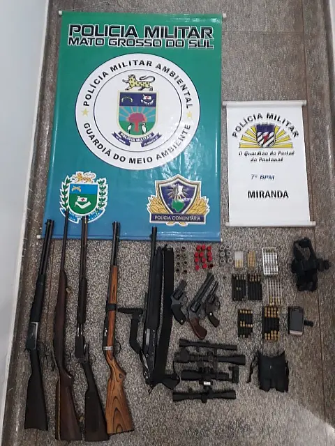 Polícia prende dupla que vendia armas furtadas em fazenda no município de Bodoquena