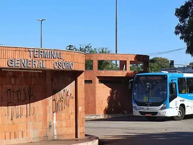 Funcionário de terminal é agredido por passageiro