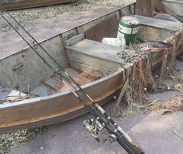 Pai e filho são presos pela PMA de Corumbá após arrastão com rede de pesca no rio Paraguai