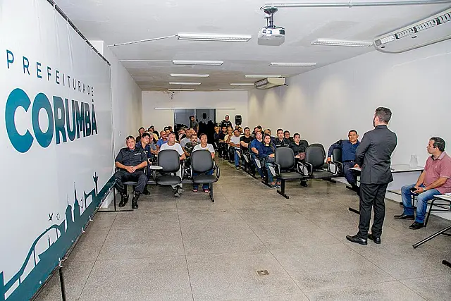 Delegado dá palestra para Guardas Municipais em Corumbá