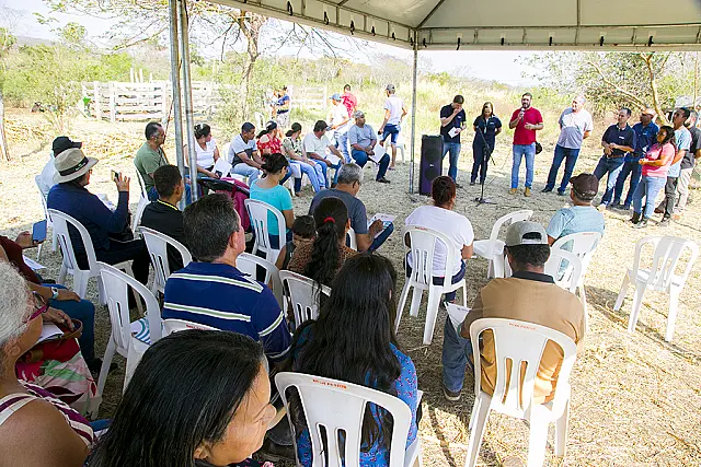 Produtores de Corumbá participam de vitrine tecnológica em horticultura