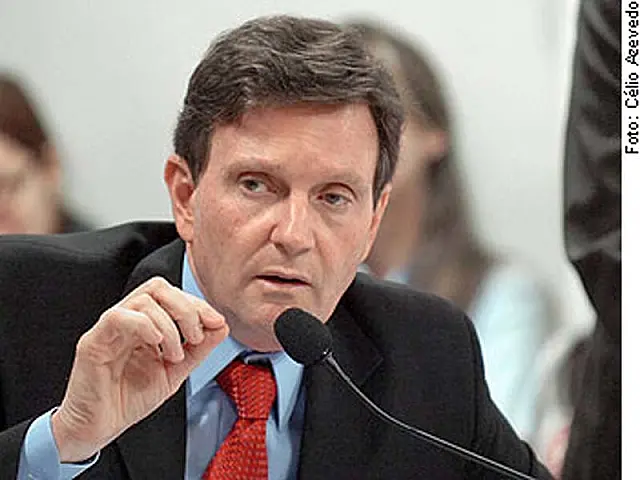 Não sei colocar minhoca em anzol, diz novo ministro da Pesca