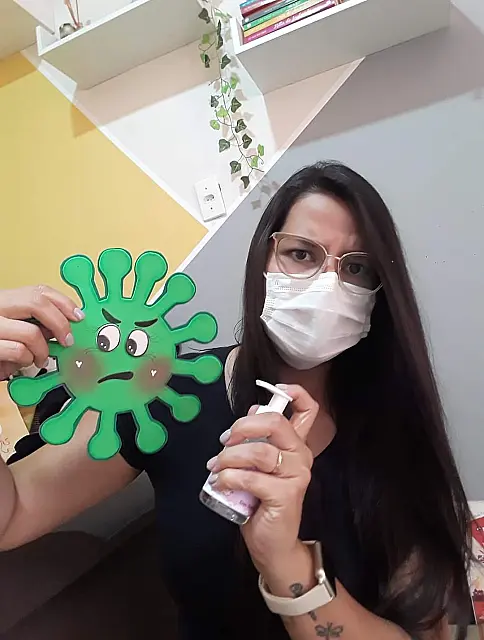 Profissionais tiveram que se reinventar por causa da pandemia da Covid-19