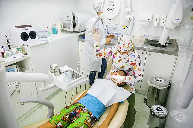 Moradores de Albuquerque recebem atendimento odontológico