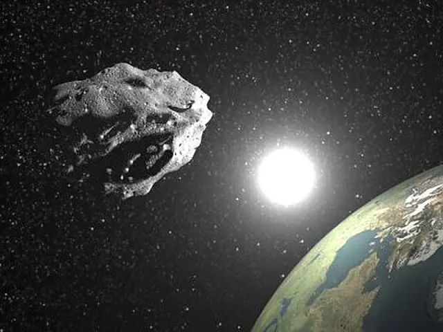 Asteroide que passou perto da Terra tem sua própria lua
