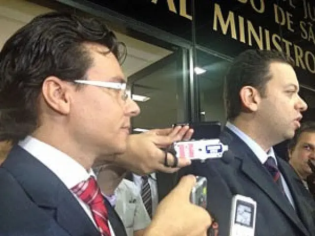 Júri condena 23 PMs por mortes no Carandiru