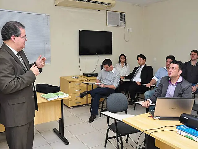 OAB e ESA realizam palestra sobre 'Novo Código de Processo Civil'