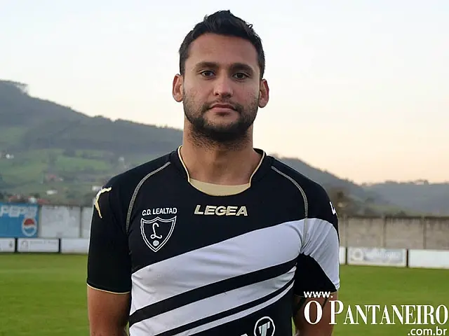 Atleta de Anastácio renova com clube espanhol