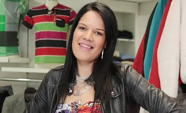 Mulher que beijou Serra quer encontrar namorado