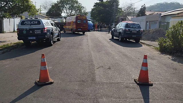 Criança de 1 ano morre atropelada por caminhão dirigido pelo tio em Corumbá