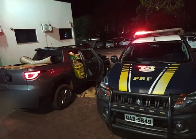 Caminhonete roubada é abandonado com R$ 2,4 milhões em maconha na BR-267