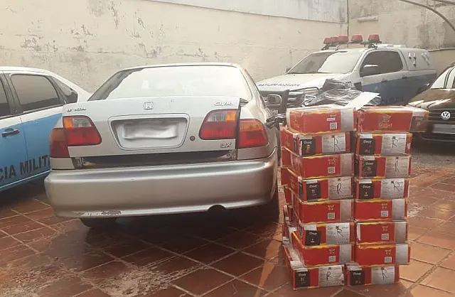 PM apreende produtos de Contrabando durante abordagem veicular