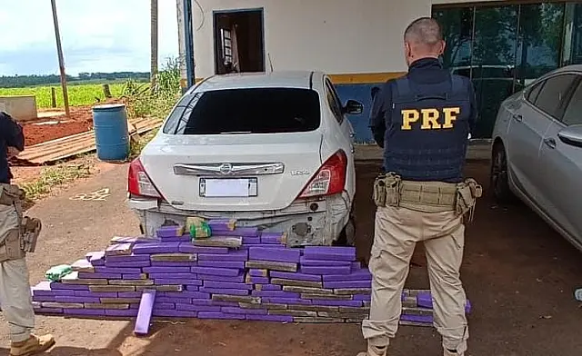 PRF apreende 100 Kg de maconha em Ivinhema