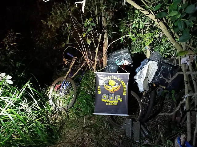 Policiais do DOF apreendem bicicletas carregadas com quase 400 kg de maconha