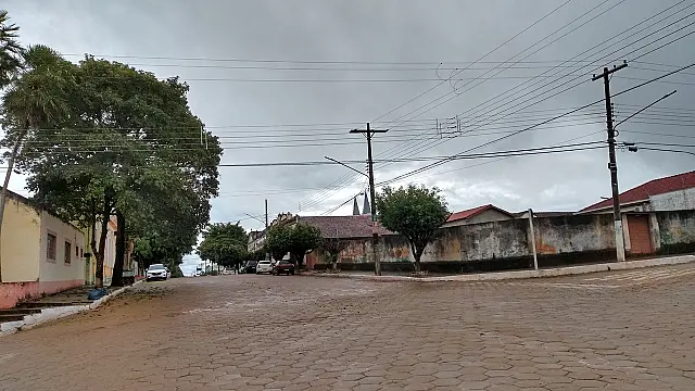 Céu nublado com possibilidade de chuvas nesta quinta-feira em Aquidauana e região