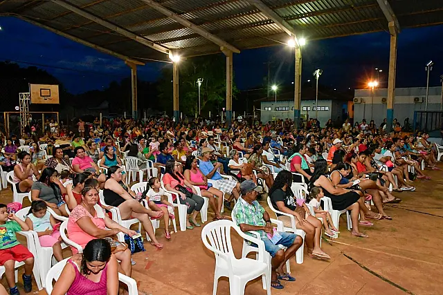 Reunião sobre Bolsa Família reúne 900 pessoas em Aquidauana