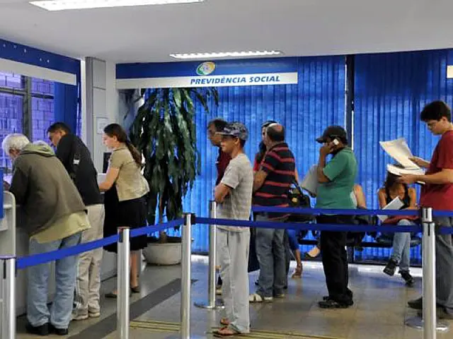 Benefícios do INSS acima do salário mínimo são reajustados em 11,28%