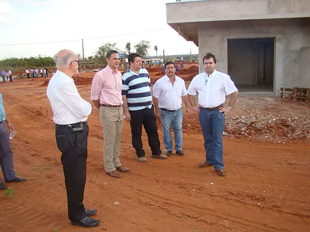 Diretor do Instituto Federal pleiteia asfaltamento
