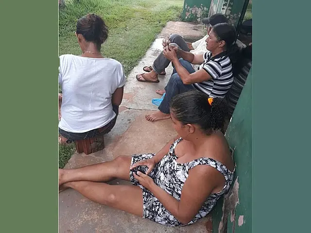 Usuários de postos de saúde reclamam de falta de estrutura em unidade