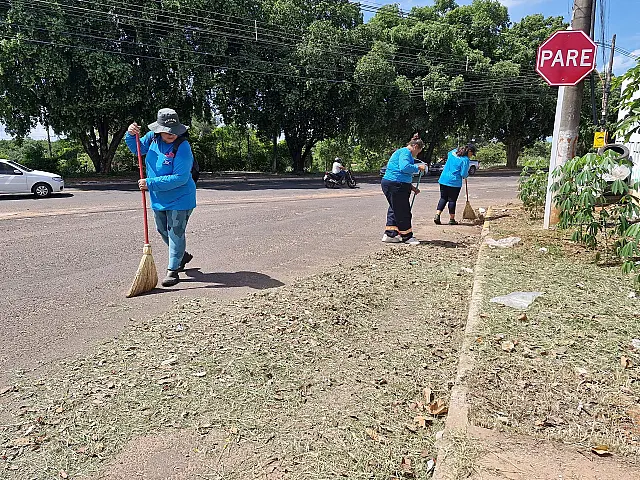 Bairros de Aquidauana passam por manutenção e limpeza