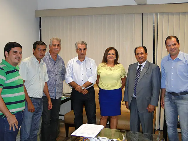 Deputado Zé Teixeira intercede por melhorias para Anastácio