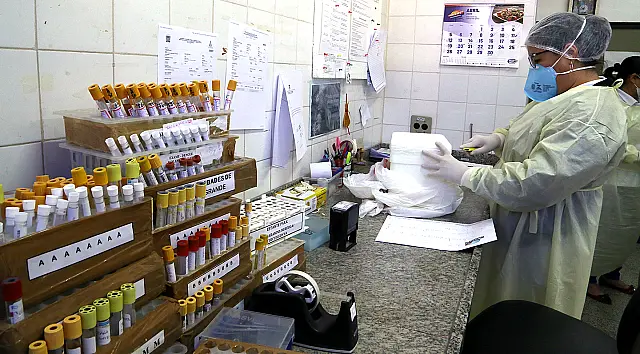 Com média de 20 novos casos de Covid por dia, MS fecha semana com isolamento social em estado crítico