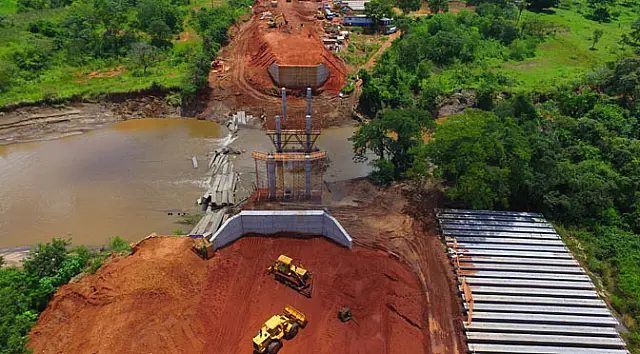 Bodoquena e Guia Lopes recebem verbas para obras