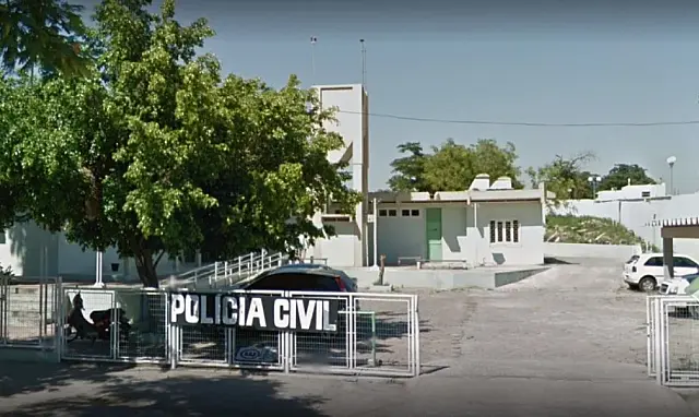 Homem furta fios de cobre e se esconde da polícia na casa da mãe