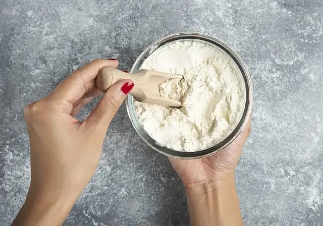 Anvisa suspende lotes de creatina, BCAA e outros suplementos
