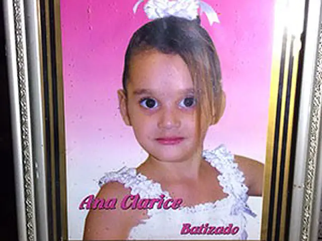 Menina de 9 anos morre eletrocutada em cerca elétrica clandestina