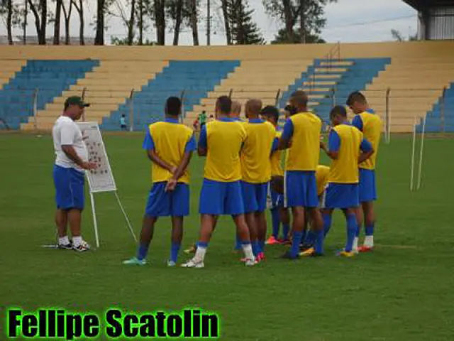 À frente do Costa Rica, ex-técnico do Aquidauanense mantém liderança e invencibilidade
