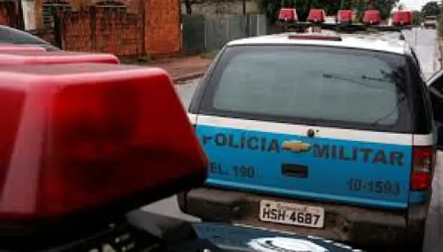Homem é preso após agredir esposa com chutes e tentar estuprá-la em Bonito