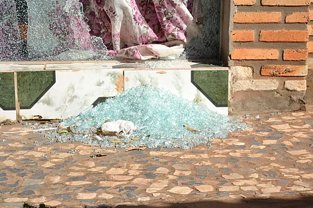 Lojas sofrem vandalismo durante a Festa da Farinha