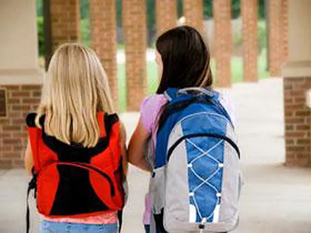 Projeto de lei quer proibir excesso de peso da mochila escolar