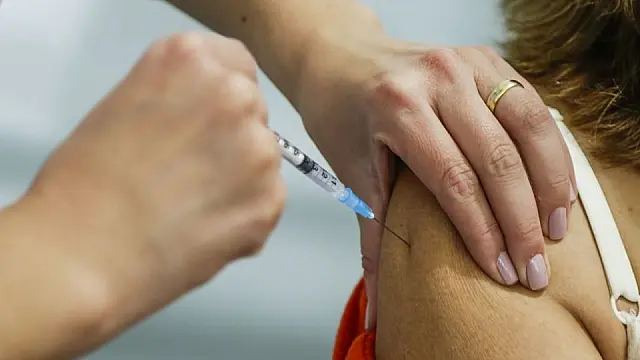 Miranda inicia vacinação de reforço para dois novos grupos de risco