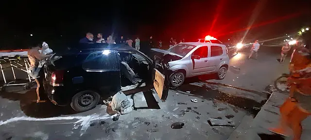 Acidente no centro de Corumbá deixa três pessoas feridas