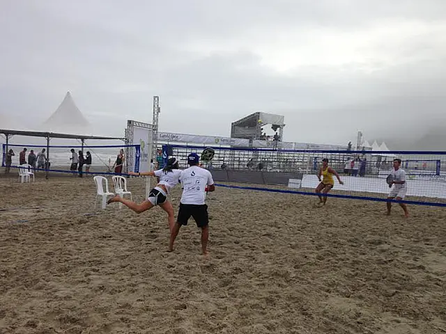 Sul-mato-grossenses conquistam troféus em torneio de beach tennis no Paraná