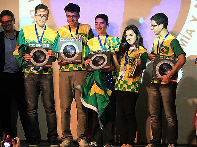 Brasil ganha três medalhas de ouro em olimpíada latina de astronomia
